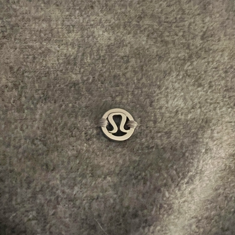 Size 2 Lululemon fleece cowl pullover - Picture 2 of 5